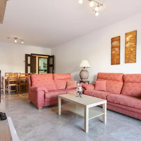 Modern In With Swimming Pool