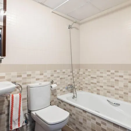 Modern In With Swimming Pool 公寓 托雷莫利诺斯
